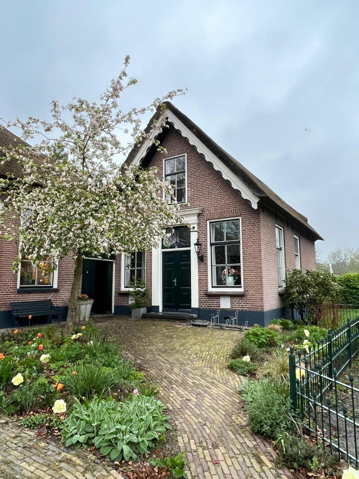 Villa De Consistorie Giethoorn Exterior foto